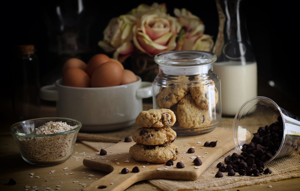 Food Styling: Sweet Photoshoot - Oatmeal w/ Chocolate Chips Cookies